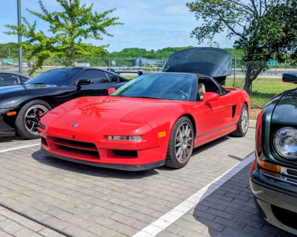 Acura NSX - Driver's side, front 3/4
