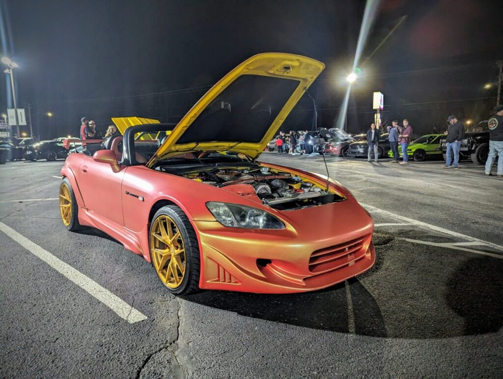 S2000 - Passenger's side, front 3/4