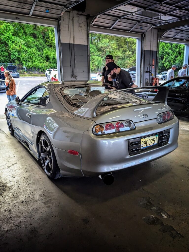 Toyota Supra - Driver's side, rear 3/4