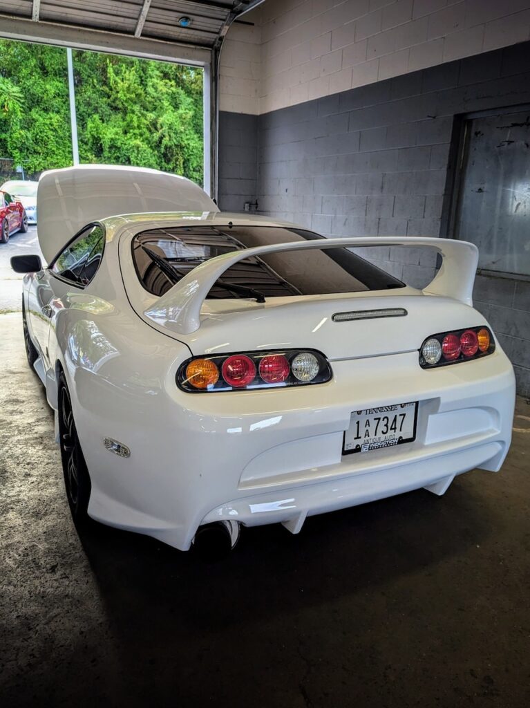 Toyota Supra - Driver's side, rear 3/4