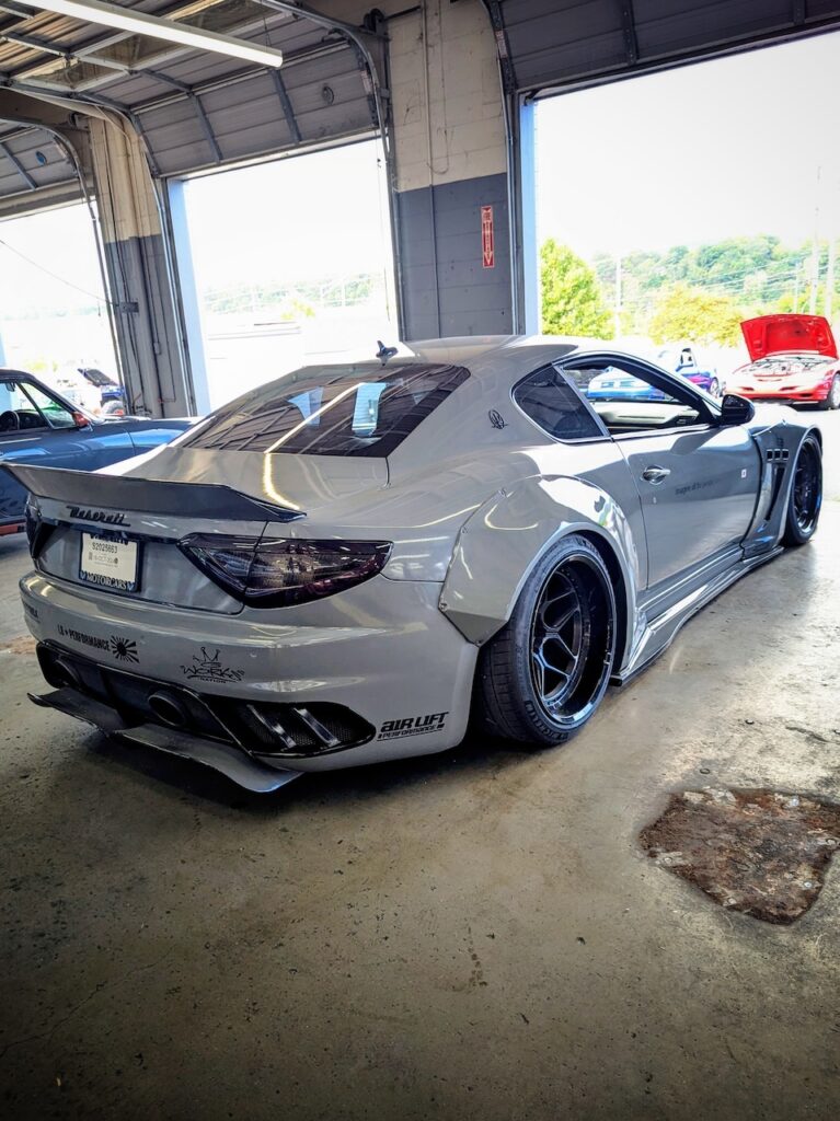 Maserati GranTurismo - Passenger's side, rear 3/4