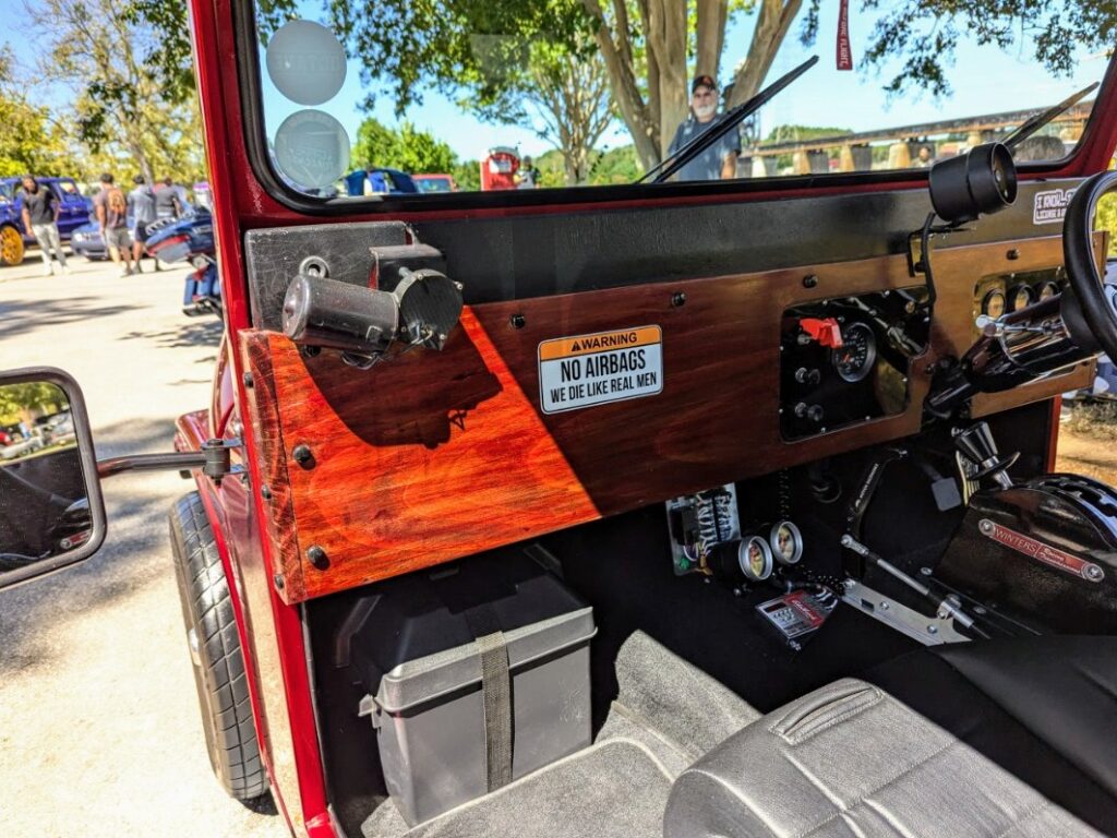 Jeep drag car - Label