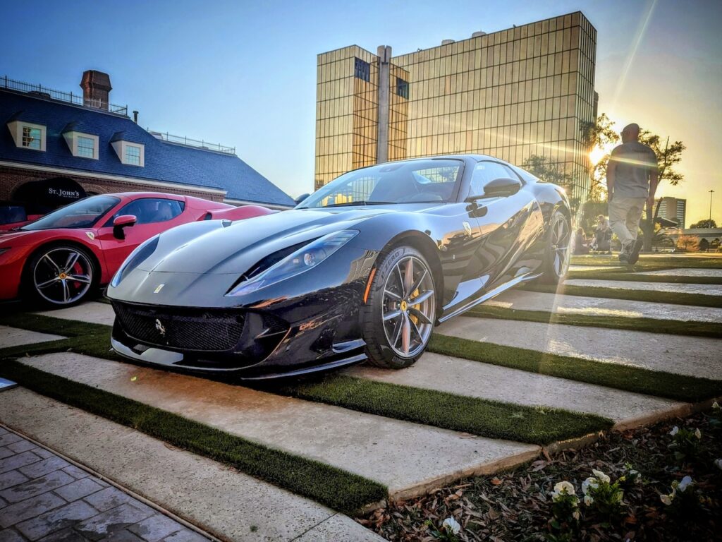 Ferrari 812 GTS - Driver's side, front 3/4