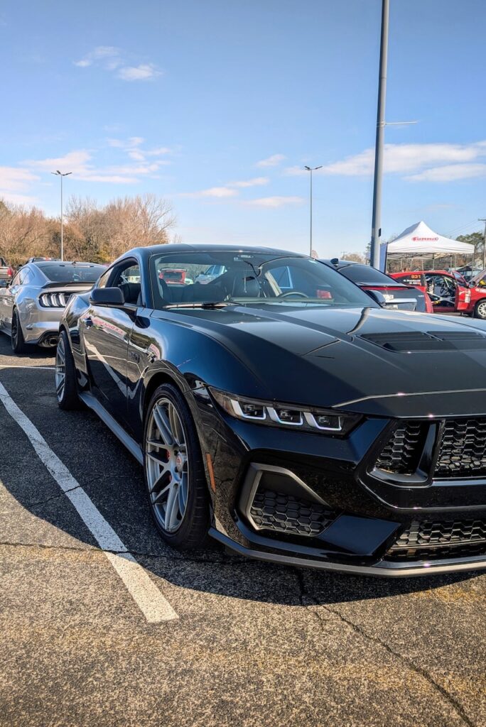 Ford Mustang GT - Passenger's Side, Front 3/4