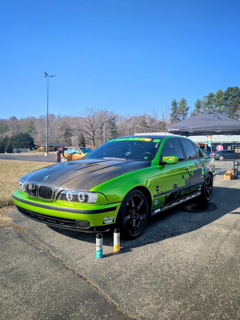 BMW 3 Series - Driver's Side, Front 3/4