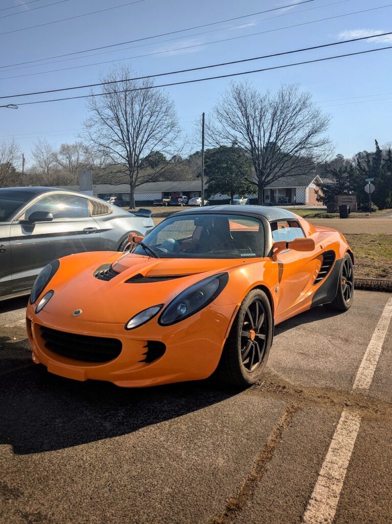 Lotus Elise - Driver's Side, Front 3/4