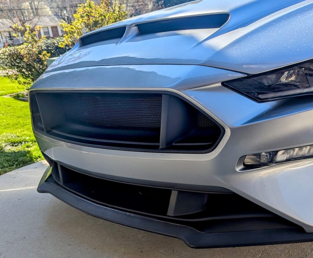 Image of Cervini's upper and lower grille inserts for the S550 Mustang