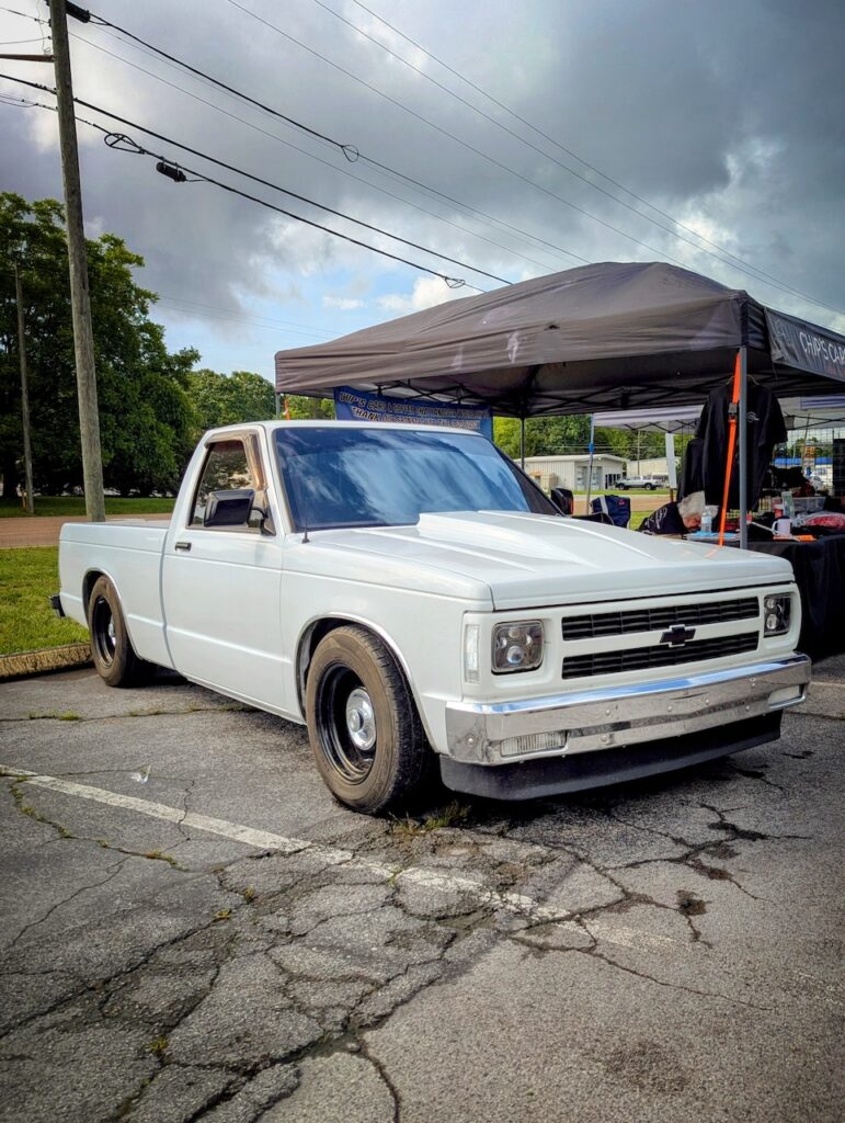 Chevrolet S-10 - Passenger's side, front 3/4