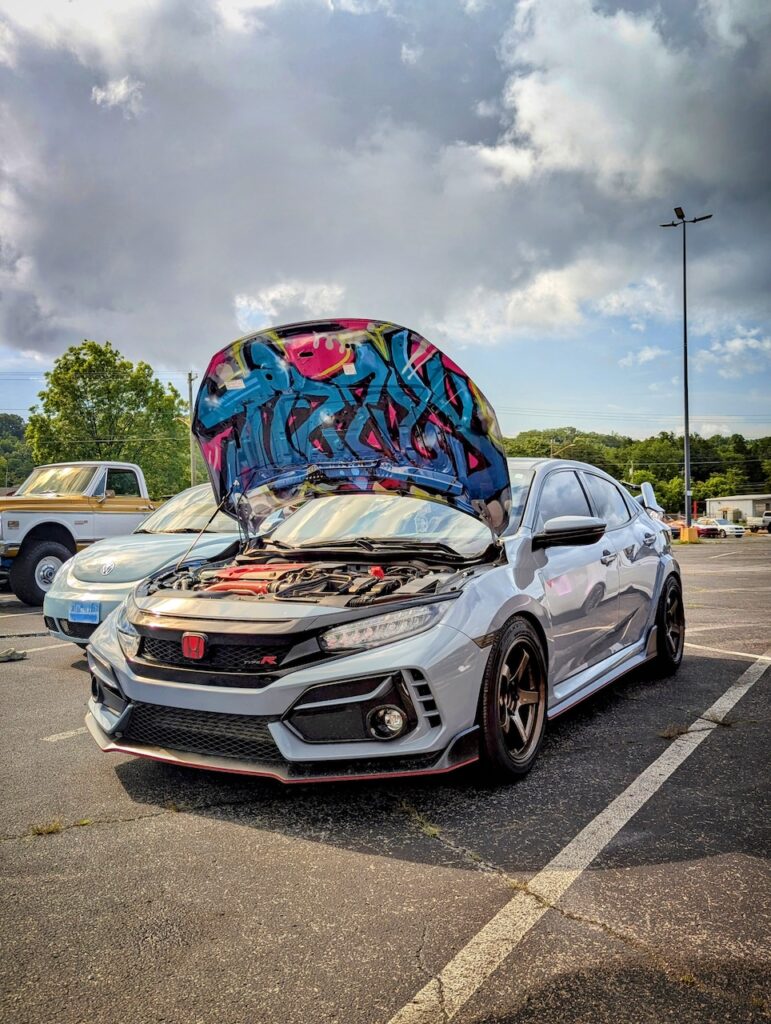 Honda Civic Type R - Driver's side, front 3/4