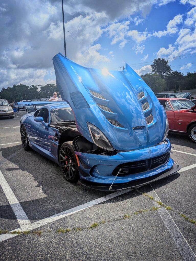 Dodge Viper ACR - Passenger's, side, front 3/4