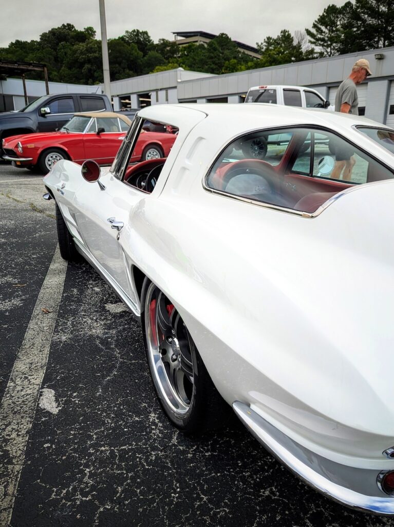 Chevrolet Corvette - Driver's side, rear 3/4