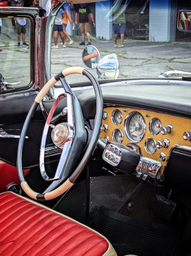 Packard Caribbean - Interior