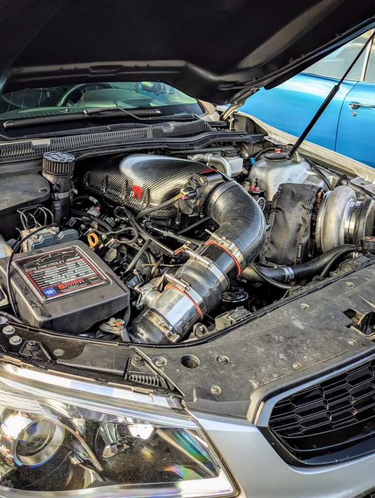 Holden Commodore - Engine