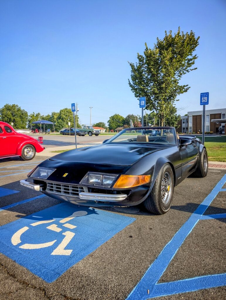 Ferrari Daytona (Corvette Kit Car) - Driver's side, front 3/4