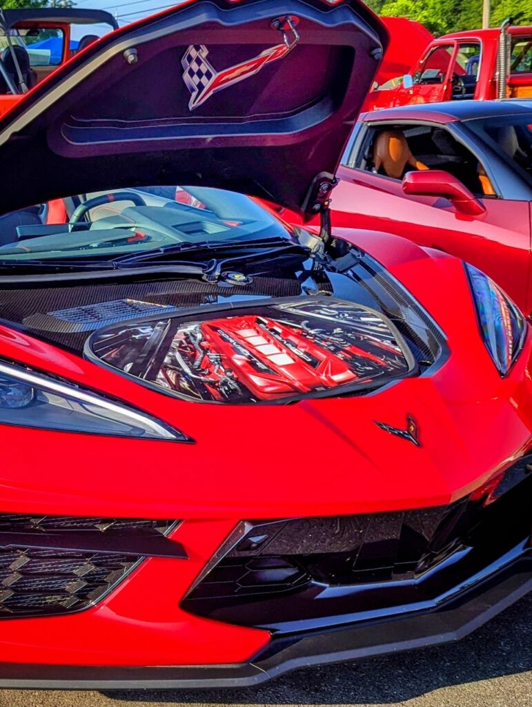 Chevrolet C8 Corvette - "Frunk"