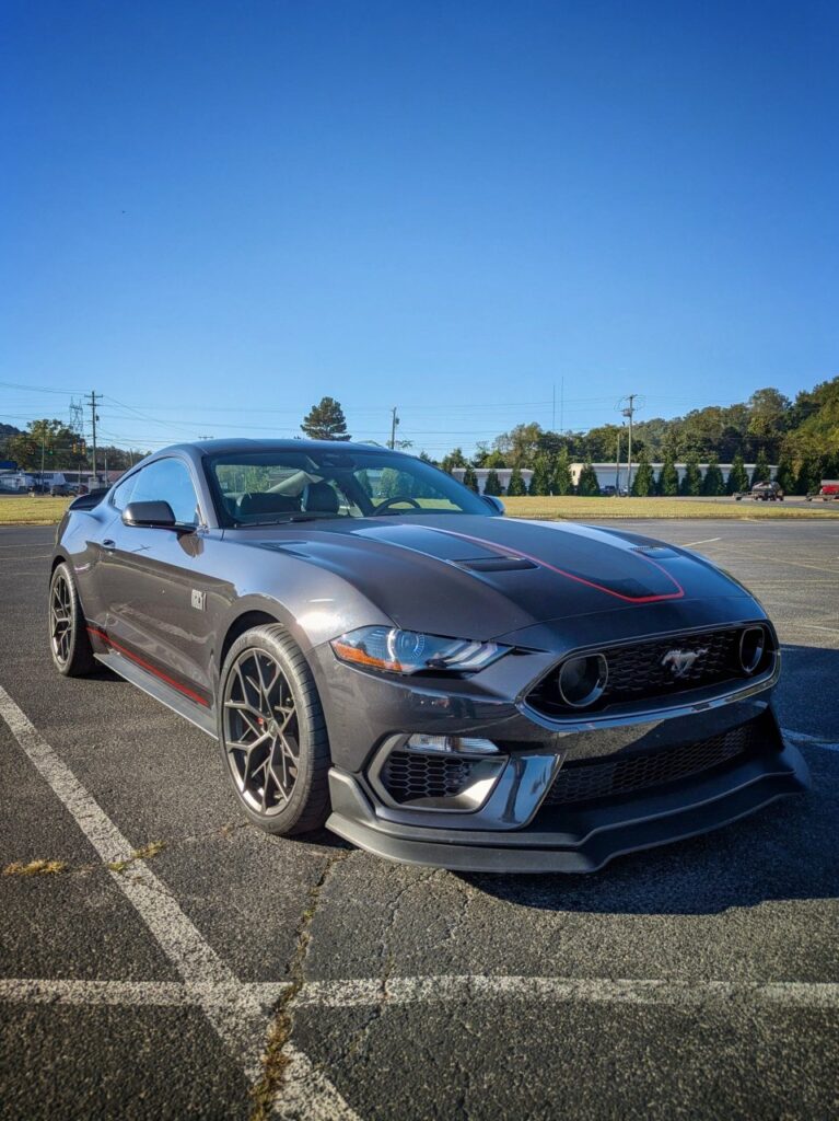 Ford Mustang – Front 3/4