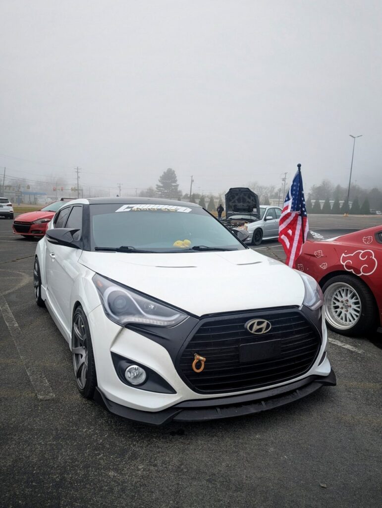 Hyundai Veloster – Front